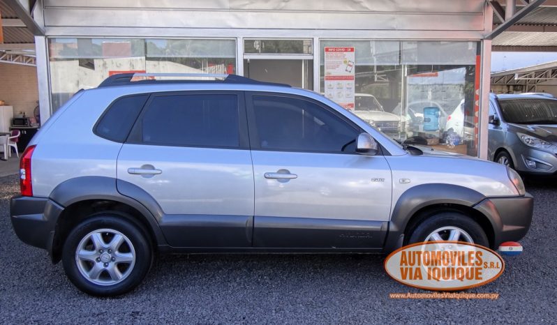 
								HYUNDAI TUCSON 2006 full									