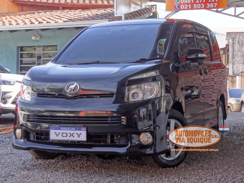 
								TOYOTA NEW VOXY AÑO 2007 full									