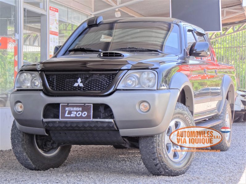 
								MITSUBISHI L200 AÑO 2011 full									