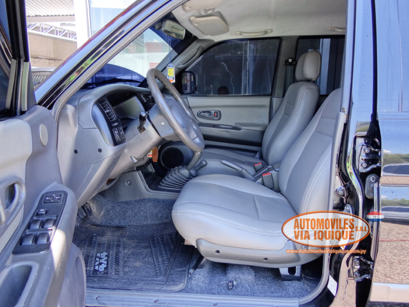 
								MITSUBISHI L200 AÑO 2011 full									