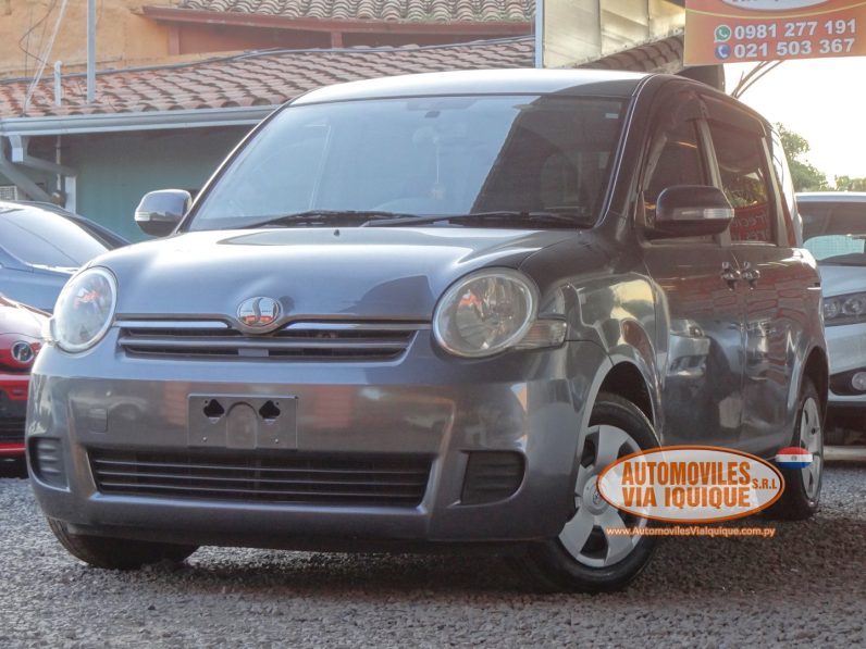 
								TOYOTA SIENTA AÑO 2007 full									