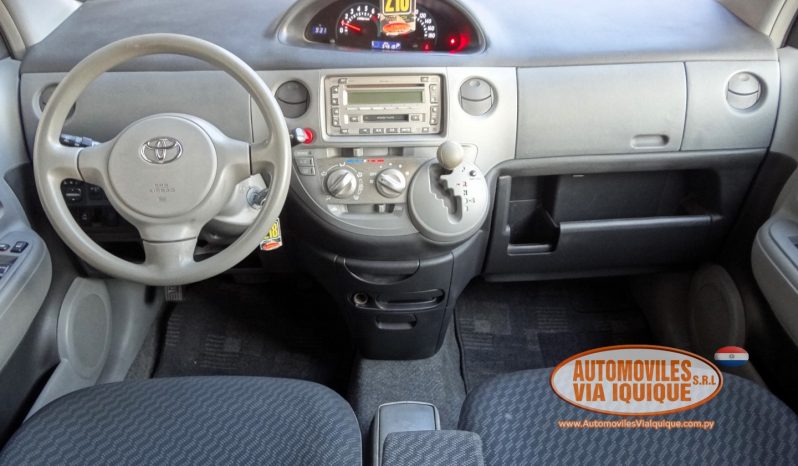 
								TOYOTA SIENTA AÑO 2007 full									