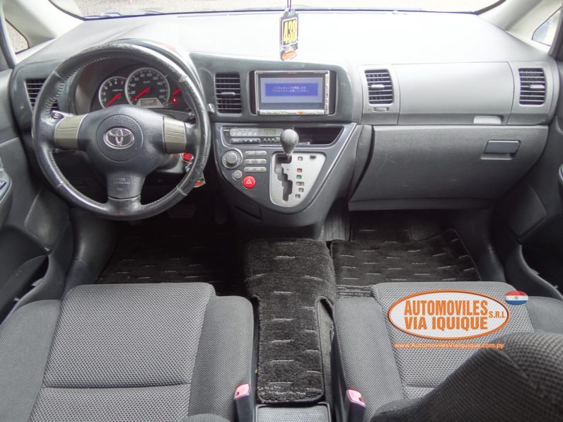 
								TOYOTA WISH AÑO 2004 full									