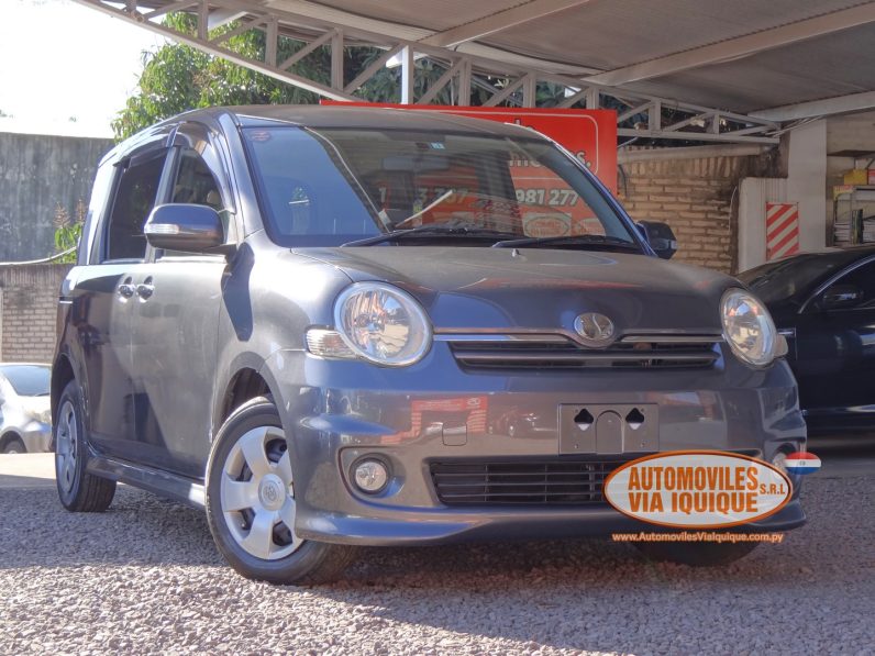 
								TOYOTA SIENTA AÑO 2008 full									