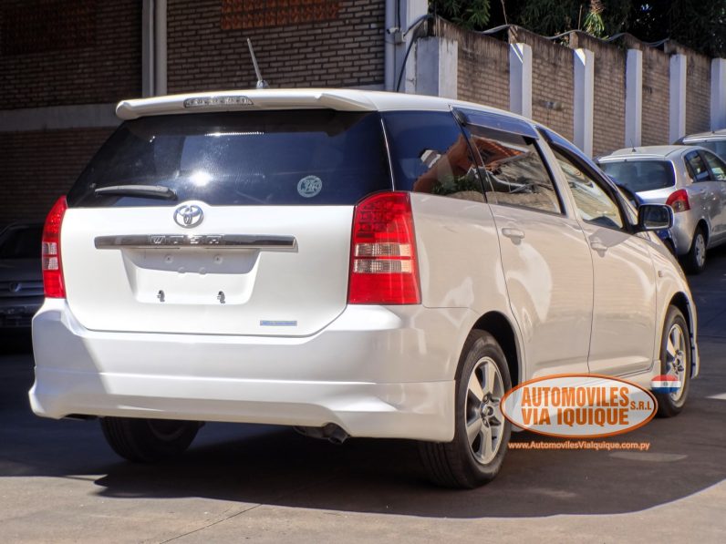 
								TOYOTA WISH AÑO 2004 full									