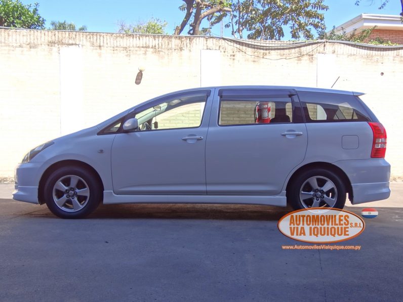 
								TOYOTA WISH AÑO 2004 full									