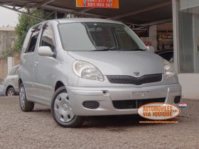 TOYOTA FUNCARGO AÑO 2004