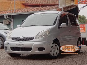 TOYOTA FUNCARGO AÑO 2004