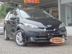 TOYOTA WISH AÑO 2009