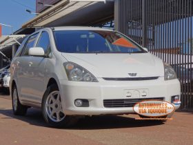 TOYOTA WISH AÑO 2005