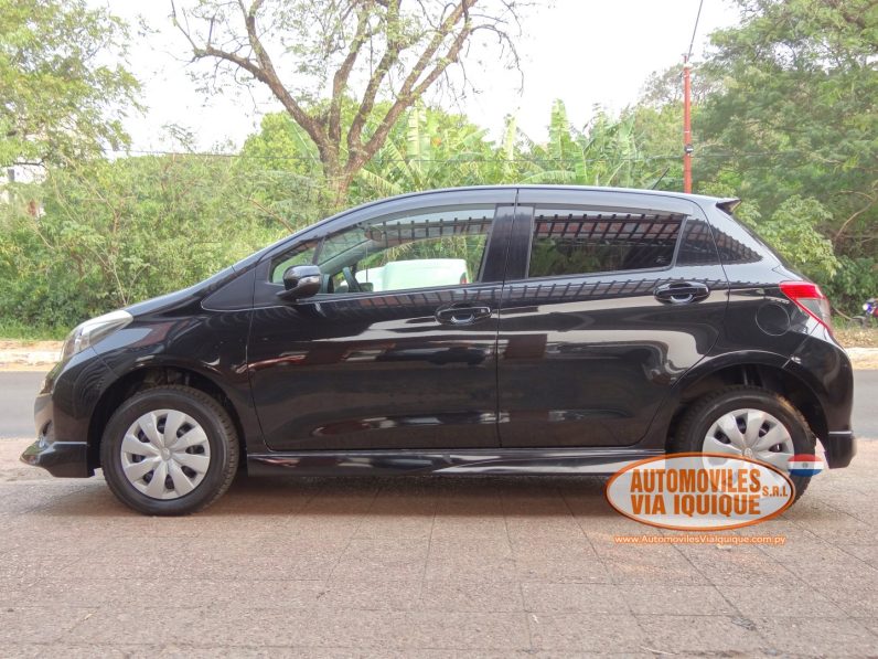 
								TOYOTA NEW VITZ 2011 full									