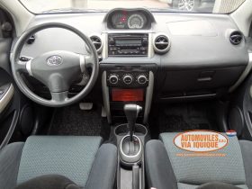 TOYOTA IST AÑO 2006