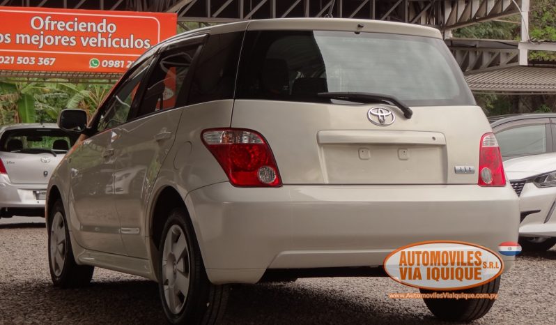 
								TOYOTA IST AÑO 2006 full									