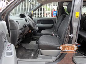 TOYOTA SIENTA AÑO 2012