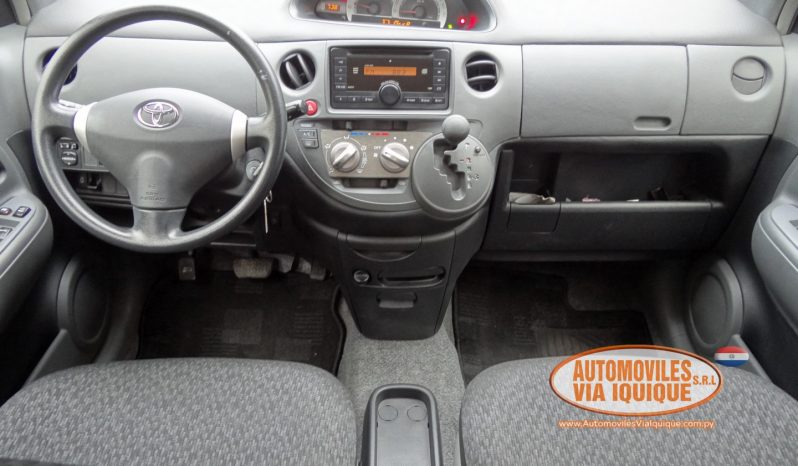 
								TOYOTA SIENTA AÑO 2012 full									