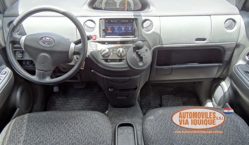 
								TOYOTA SIENTA AÑO 2011 full									