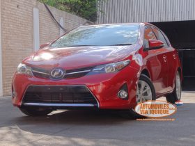 TOYOTA AURIS AÑO 2013