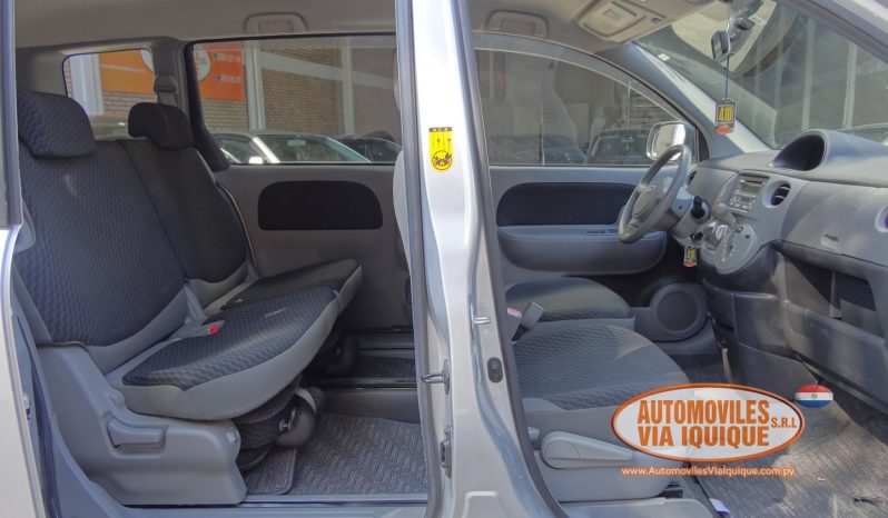 
								TOYOTA SIENTA AÑO 2008 full									