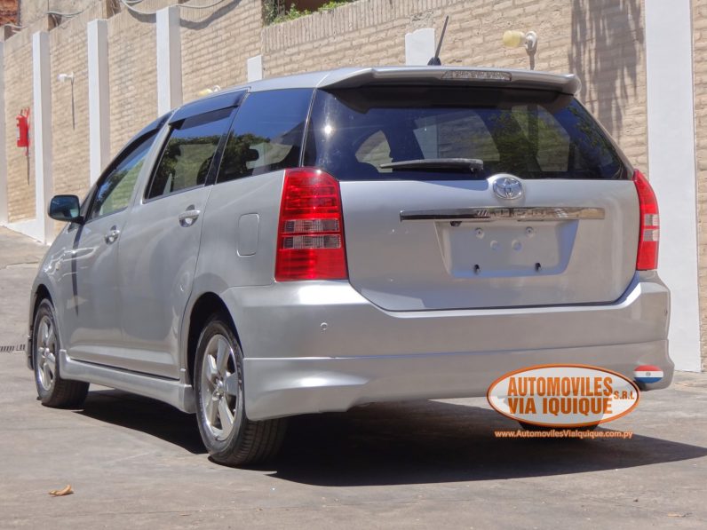 
								TOYOTA WISH AÑO 2004 full									