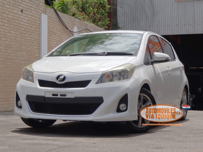 
								TOYOTA NEW VITZ RS 2011 full									