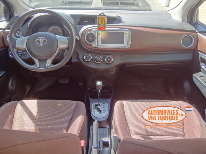 
								TOYOTA NEW VITZ 2011 full									