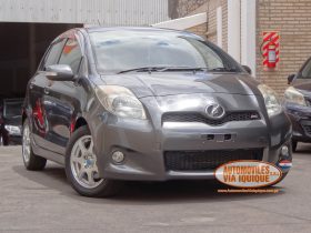 TOYOTA VITZ RS 2009