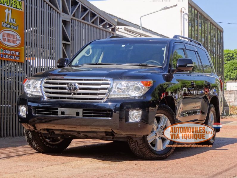 
								TOYOTA LAND CRUISER 2014 full									