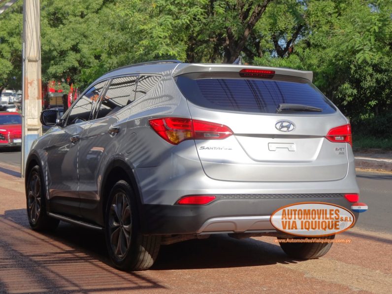 
								HYUNDAI SANTAFE AÑO 2013 full									