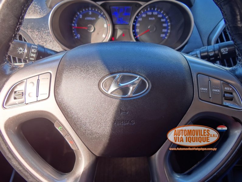 
								HYUNDAI TUCSON AÑO AÑO 2014 full									