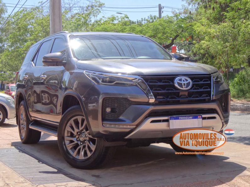 
								TOYOTA FORTUNER AÑO 2022 full									