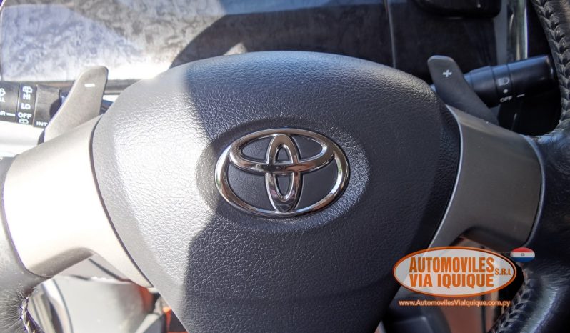 
								TOYOTA VOXY AÑO 2010 full									