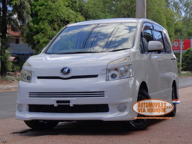 
								TOYOTA NEW VOXY 2010 full									