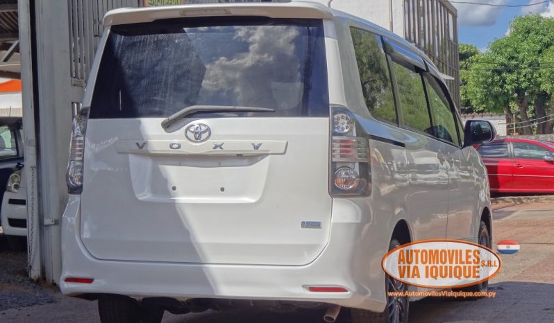 
								TOYOTA NEW VOXY 2010 full									