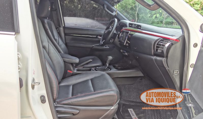 
								TOYOTA HILUX GR AÑO 2019 full									