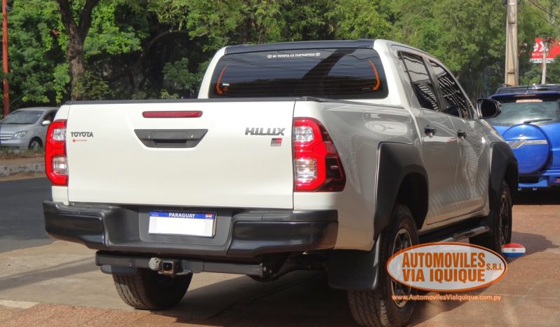 
								TOYOTA HILUX GR AÑO 2019 full									